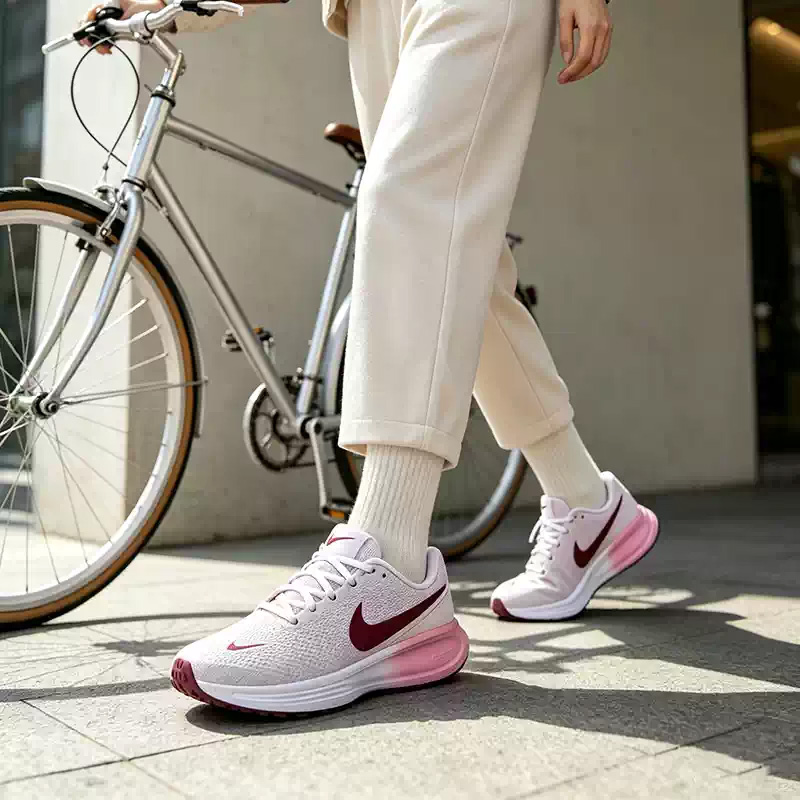 حذاء رياضي نسائي أصلي من نايكي - مراجعة Women Shoes Running Nike وسعره