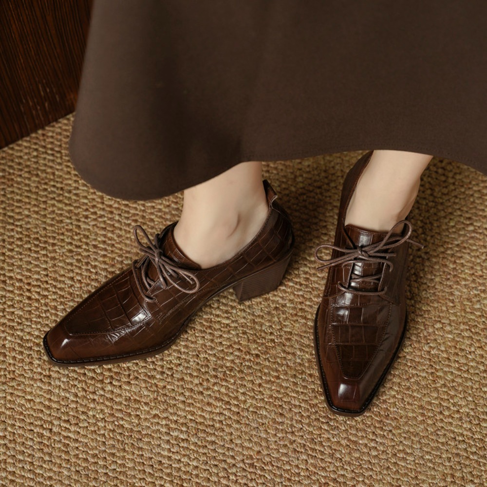 أحذية نسائية من الجلد الطبيعي، - مراجعة Oxford Lace Up Women وسعره